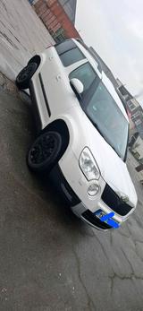 Skoda  Yeti  2.0 TDI  Tüv 10/2027 Euro 5 - Skoda Yeti: Eu