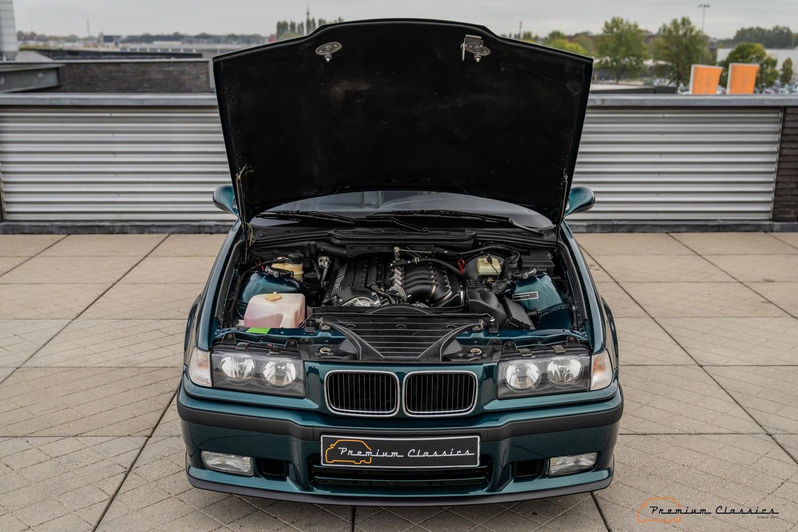 BMW M3 E36 Touring 286ch - Projet unique - Toit ouvrant - Entièrement restauré