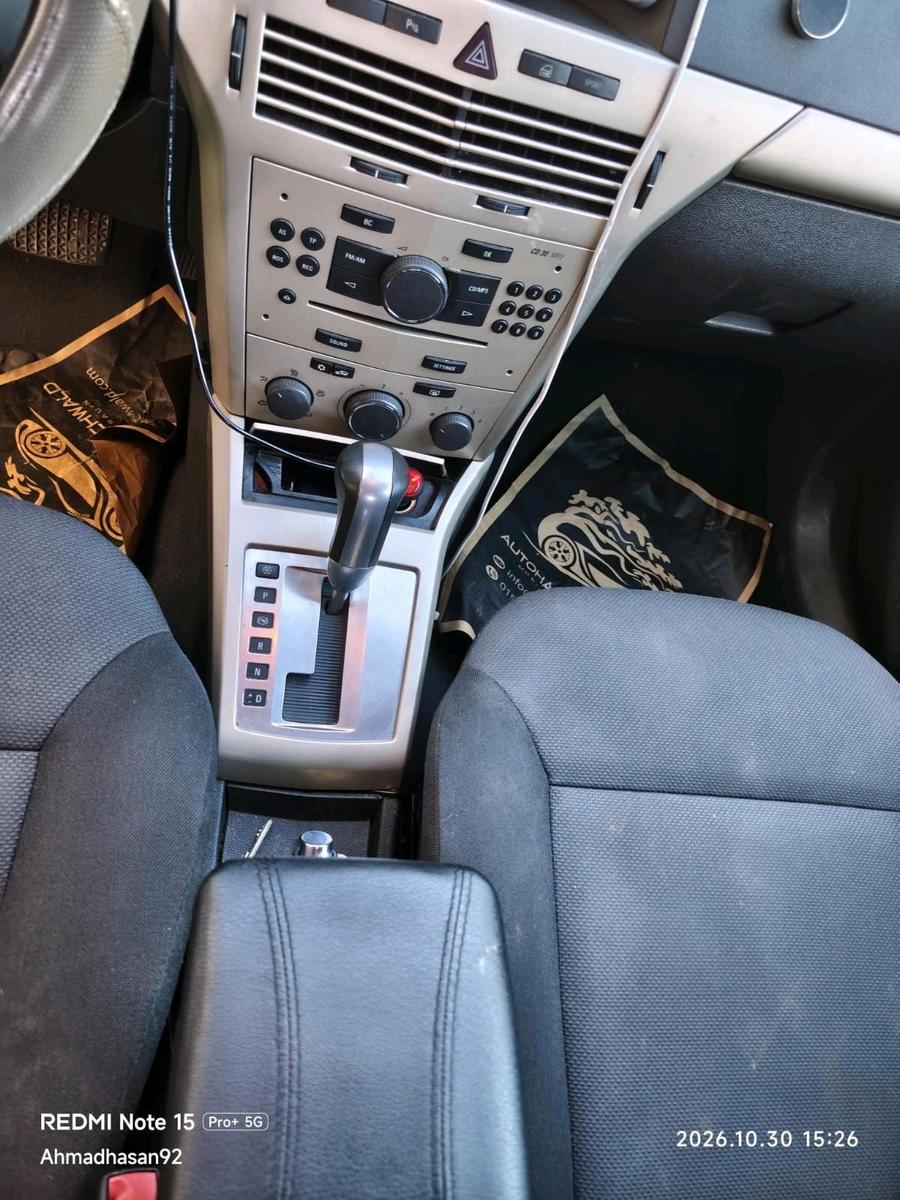 Opel Astra 2007 — photo 10