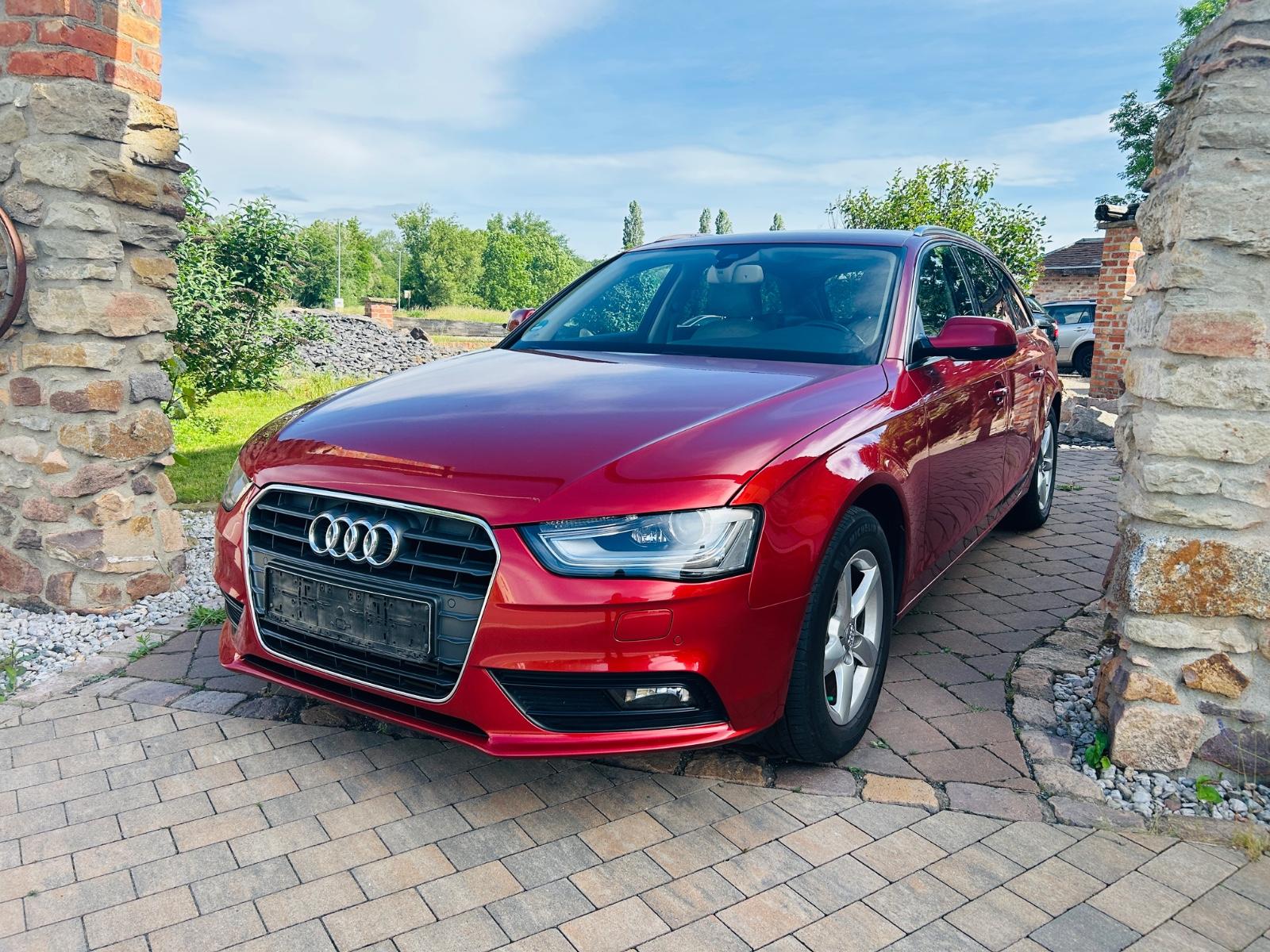 Audi A4 Avant Ambiente 2.0 TDI Automatik Navi SHZ
