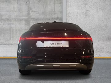 Audi Q8 e-tron - 4