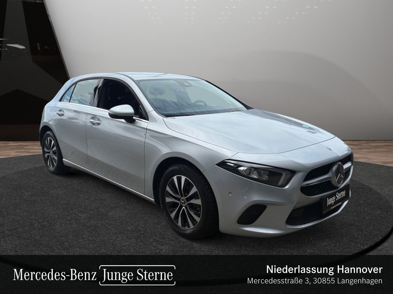 Mercedes-Benz A 200 d Style LED CarPlay DAB SpiegelP MBUX Adva foto 4