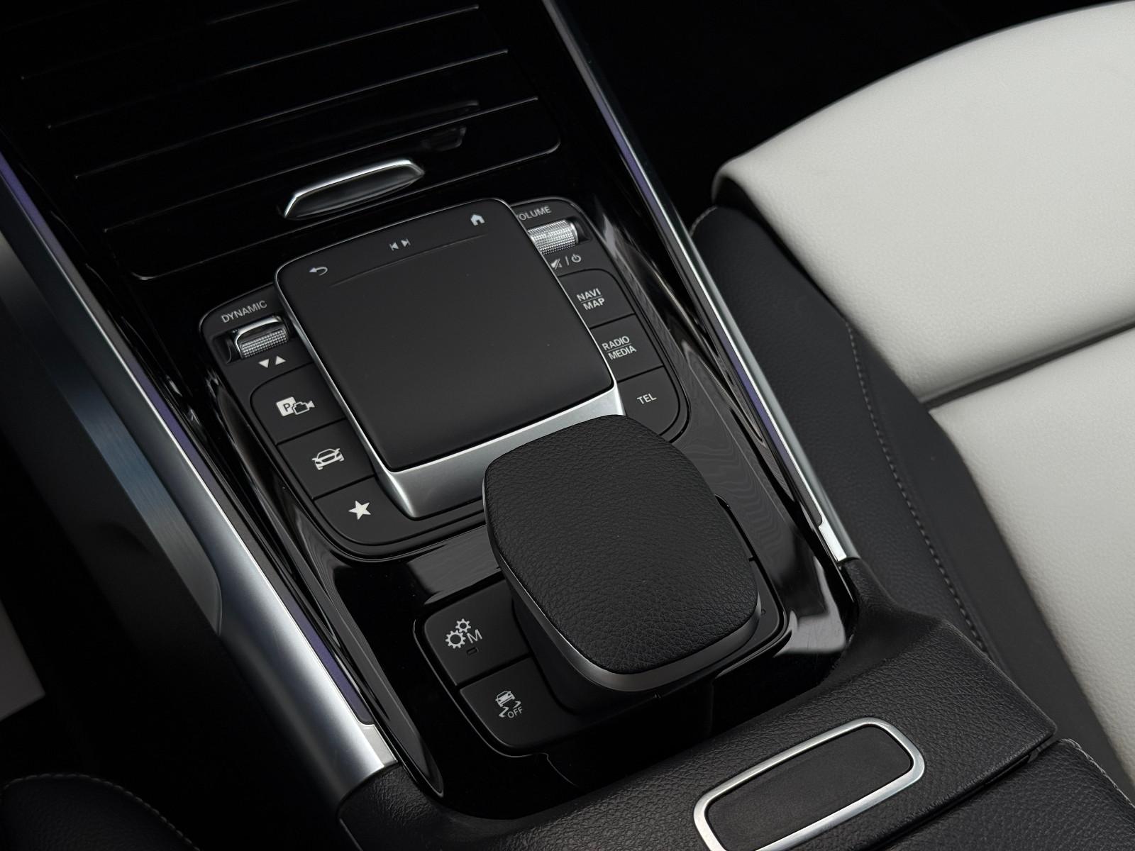 Mercedes-Benz GLB 4Matic ACC Burmester 360°K Pano Night, миниатюра 23