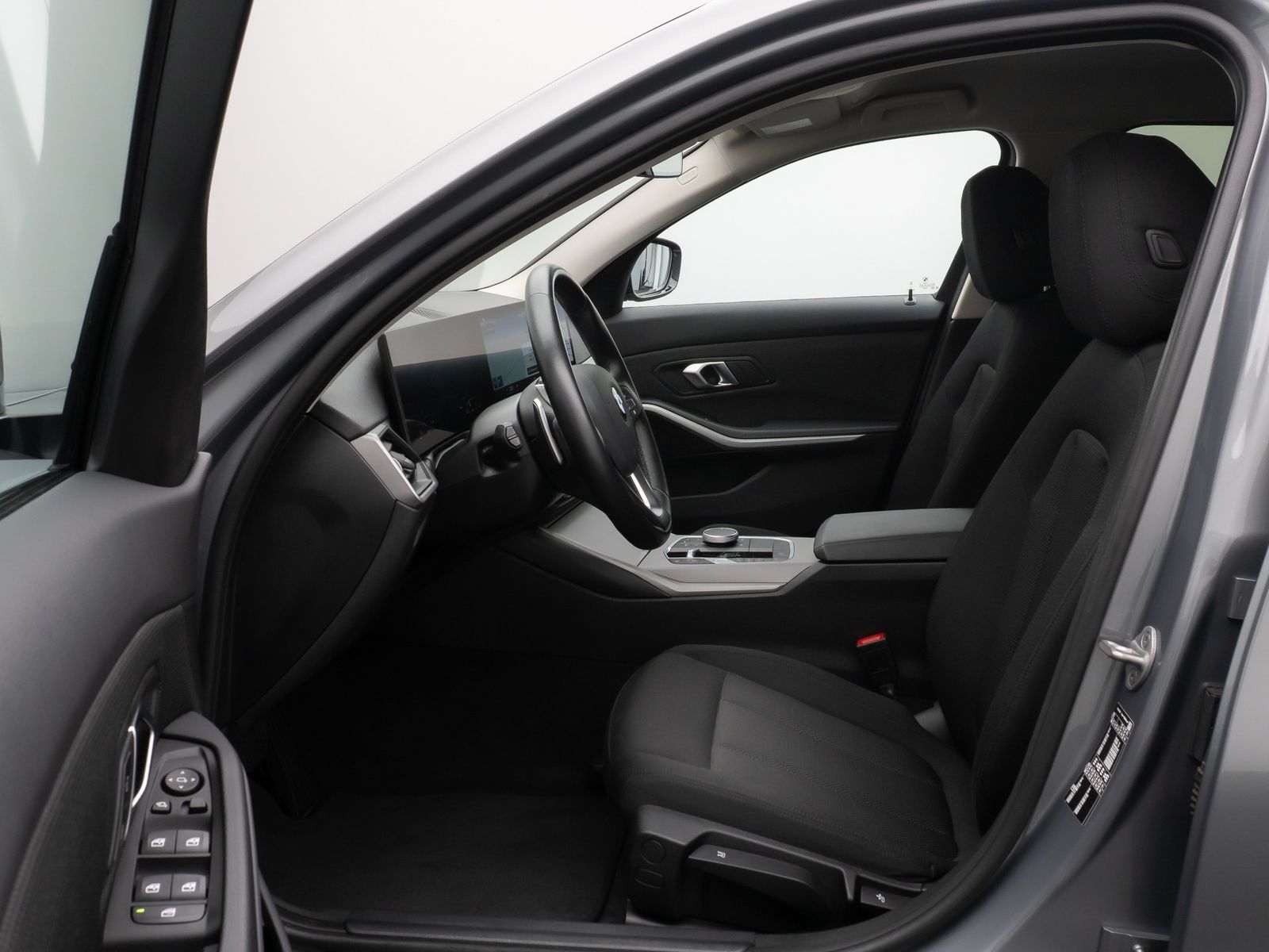 Fahrzeugabbildung BMW 320d xD Kamera DAB CockPit+ Widscreen SportLenkr