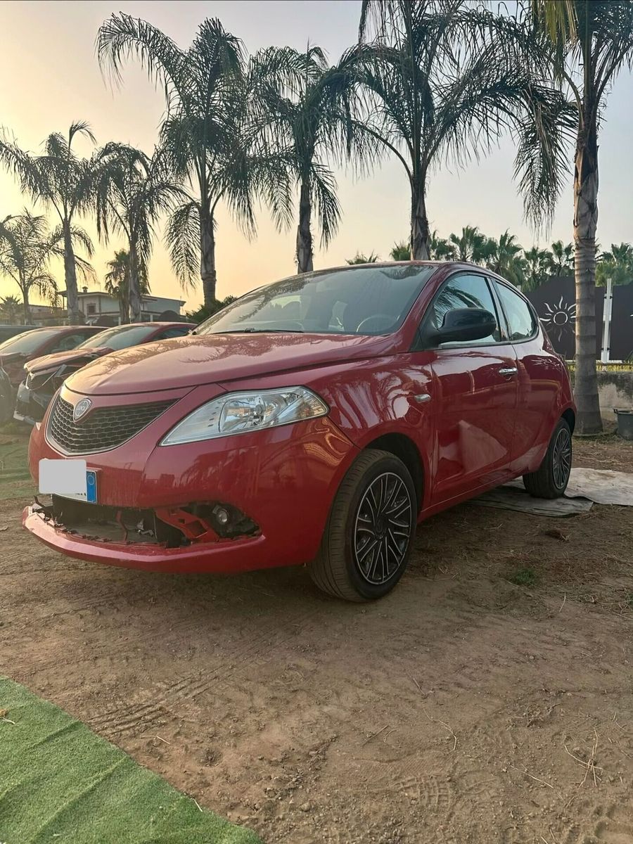 2020 Lancia YPSILON
