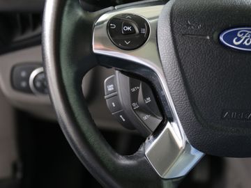 Ford Tourneo Connect 1.5 PANO XENON NAV KAM ACC 1HAND