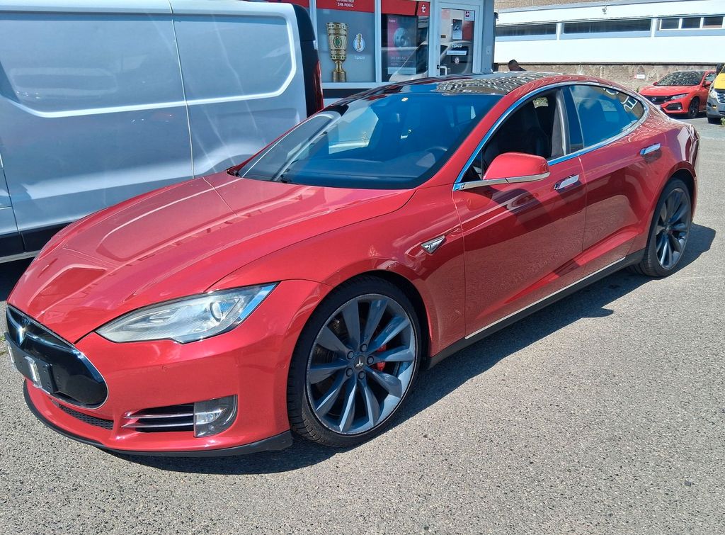 Angebot ansehen Tesla Model S