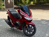 Honda PCX 125/LED/Tüv1/27/2 Schlüssel/ ABS/ - Offers matching your search criteria