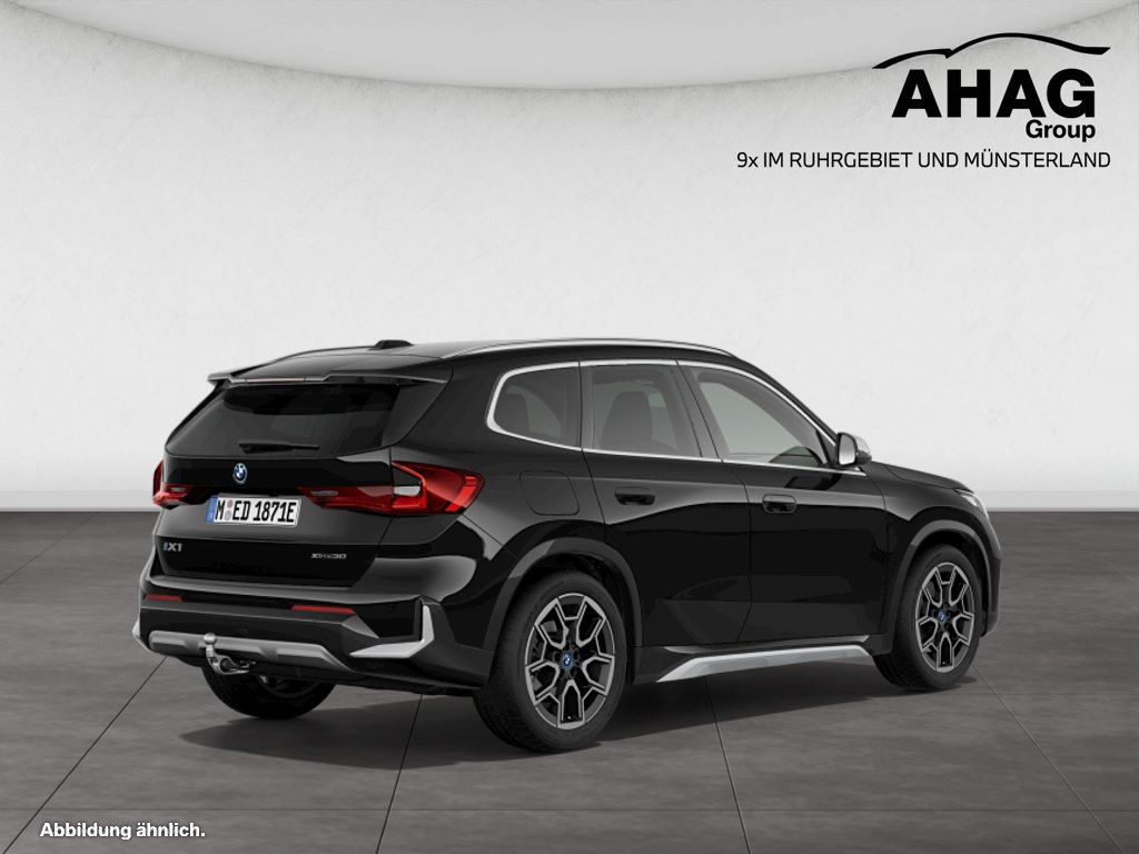 BMW iX1 xDrive30 xLine AHK Driv.Ass.Plus LED Fernlic imagem 2