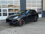 Porsche Cayenne Turbo/21-Zoll/1-Hand/STHZ/Luftfed/Key