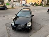Kia Carens 2.0 CVVT LX LX - gebrauchte Kia Carens aus dem Jahr 2008
