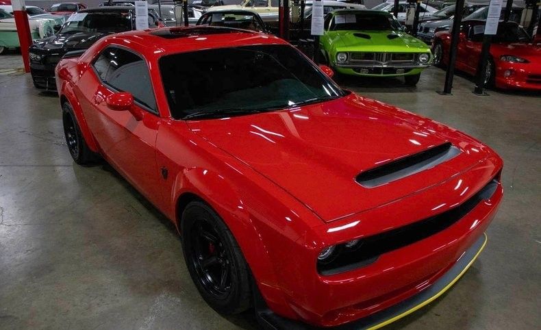Dodge Challenger