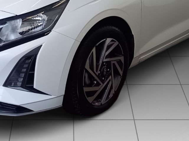 Fahrzeugabbildung Hyundai i20 Trend +KLIMA+NAVI+SHZ+PDC+RFK+CARPLAY+UVM+