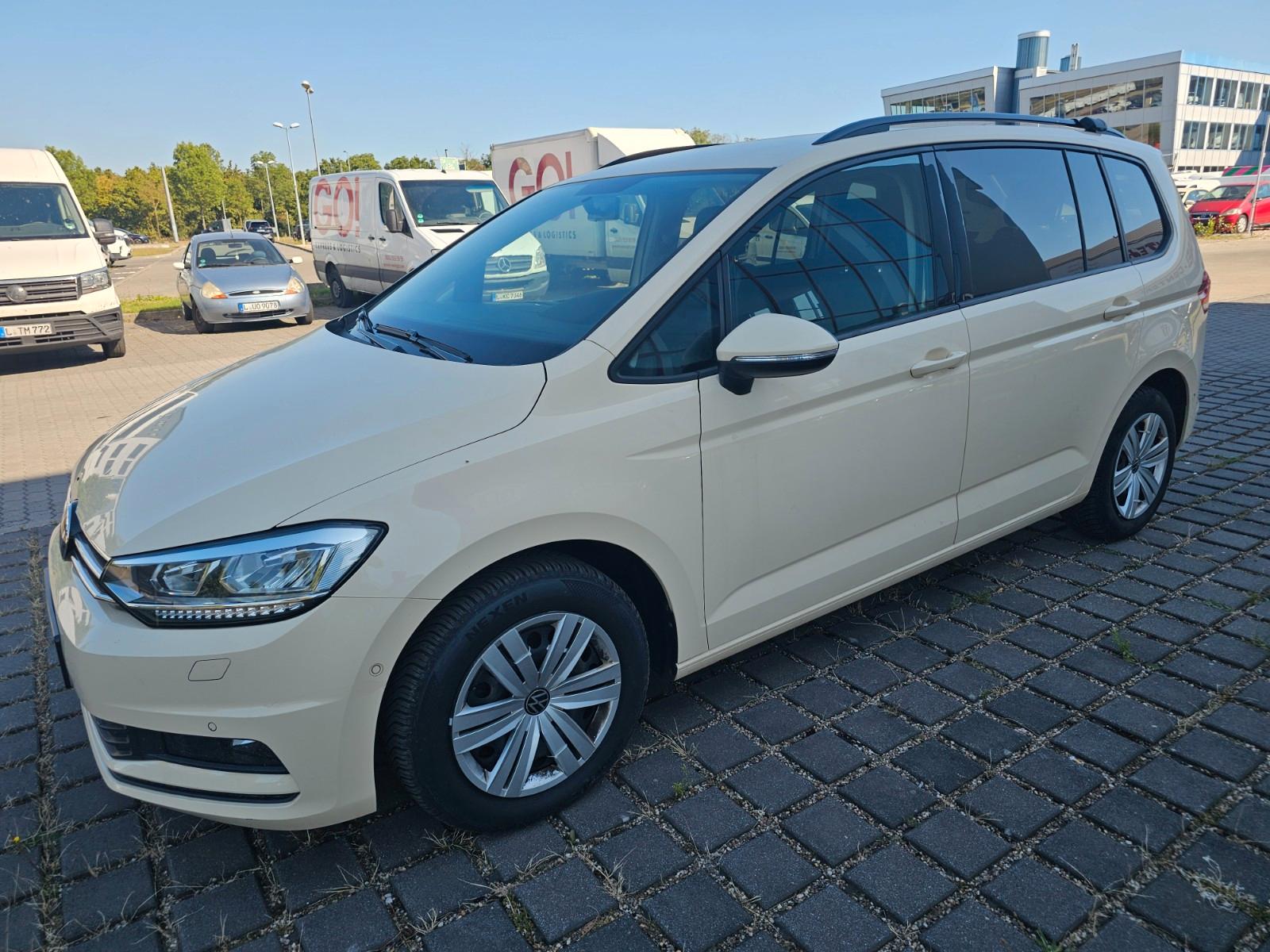 Volkswagen Touran 2.0 TDI Automatik Klimaa LED Comfortline