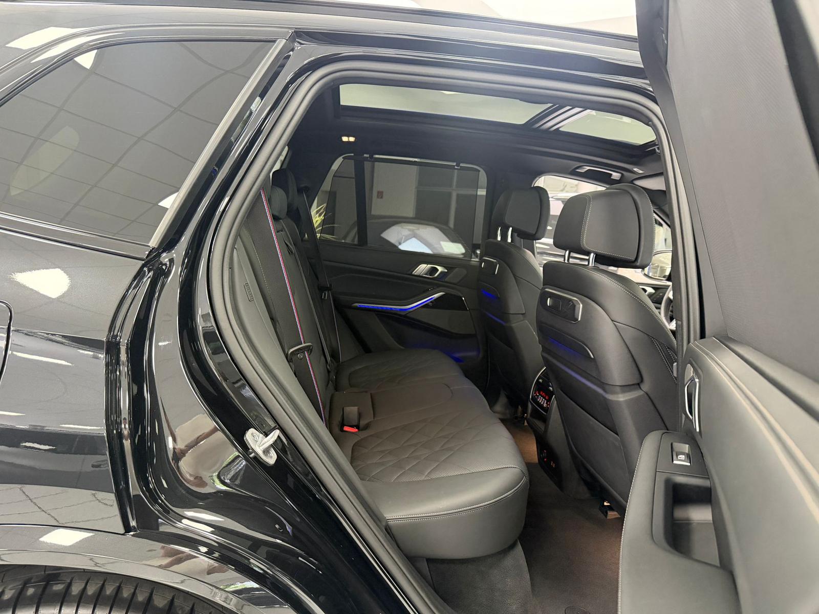 BMW X5 M60 i xD*PANO-SKY*STHZG*H-K*HUD*ACC*GLAS*360°