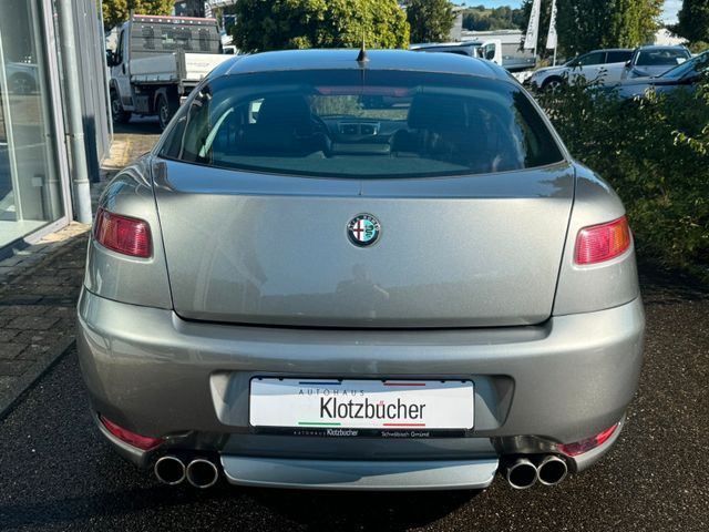 ALFA ROMEO GT 3.2 V6 24V Distinctive disegno BERTONE