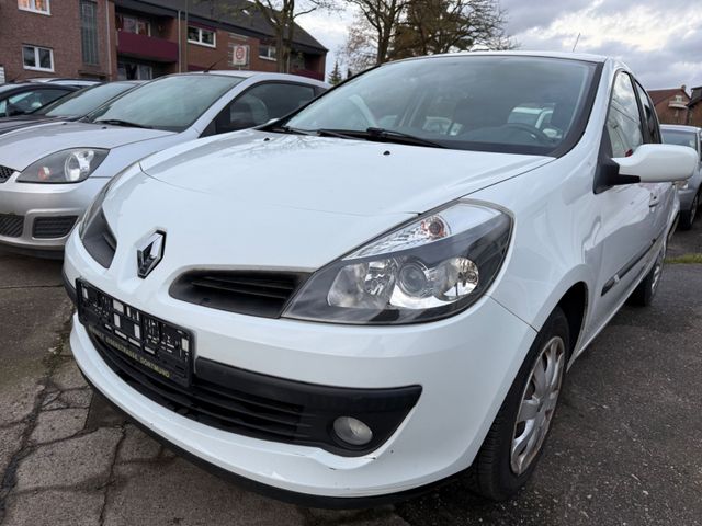 Renault Clio  1.2 16V Tüv: 12.2026