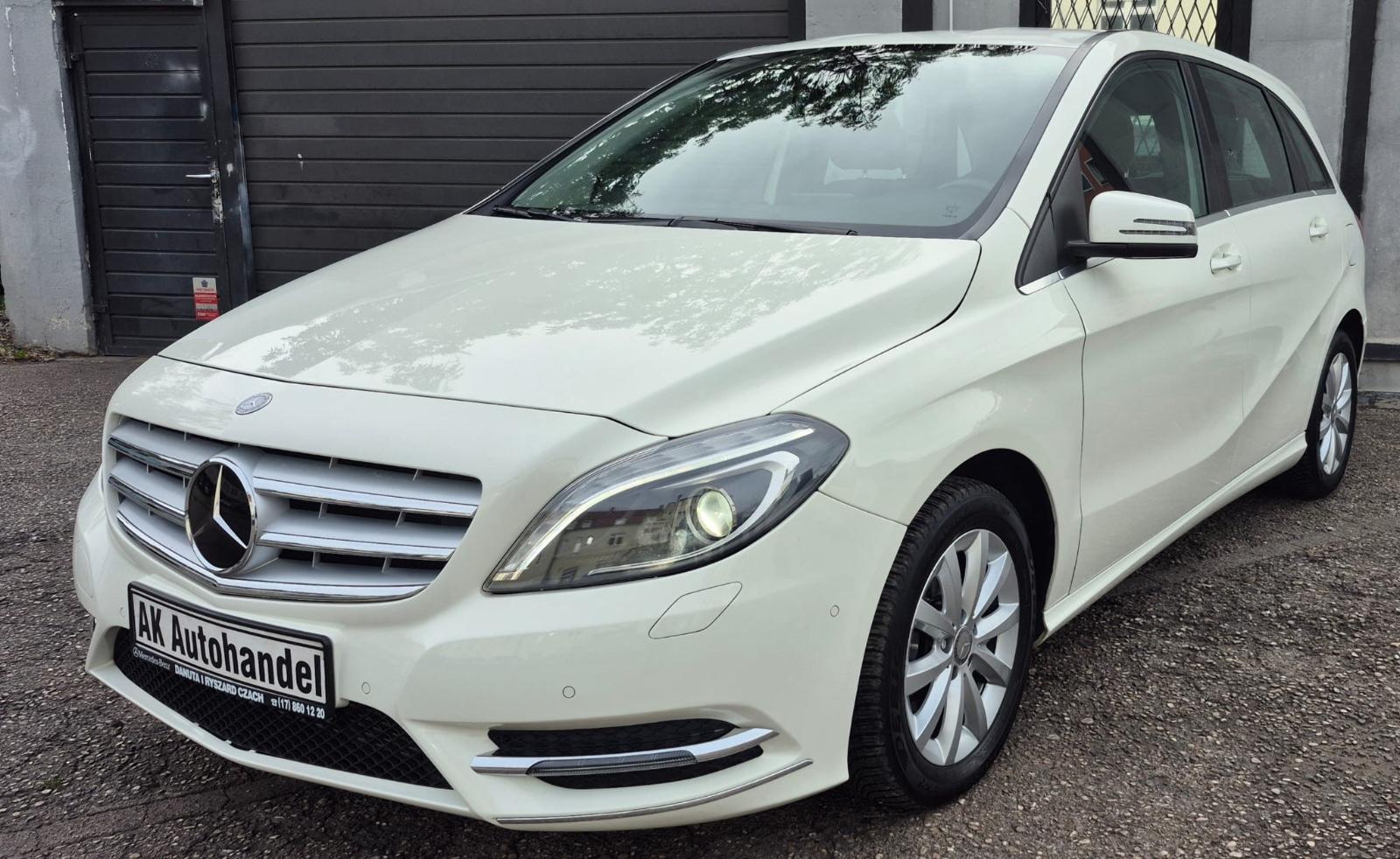 Mercedes-Benz B 180 Tempomat Kamera Xenon Sitzheizung PDC