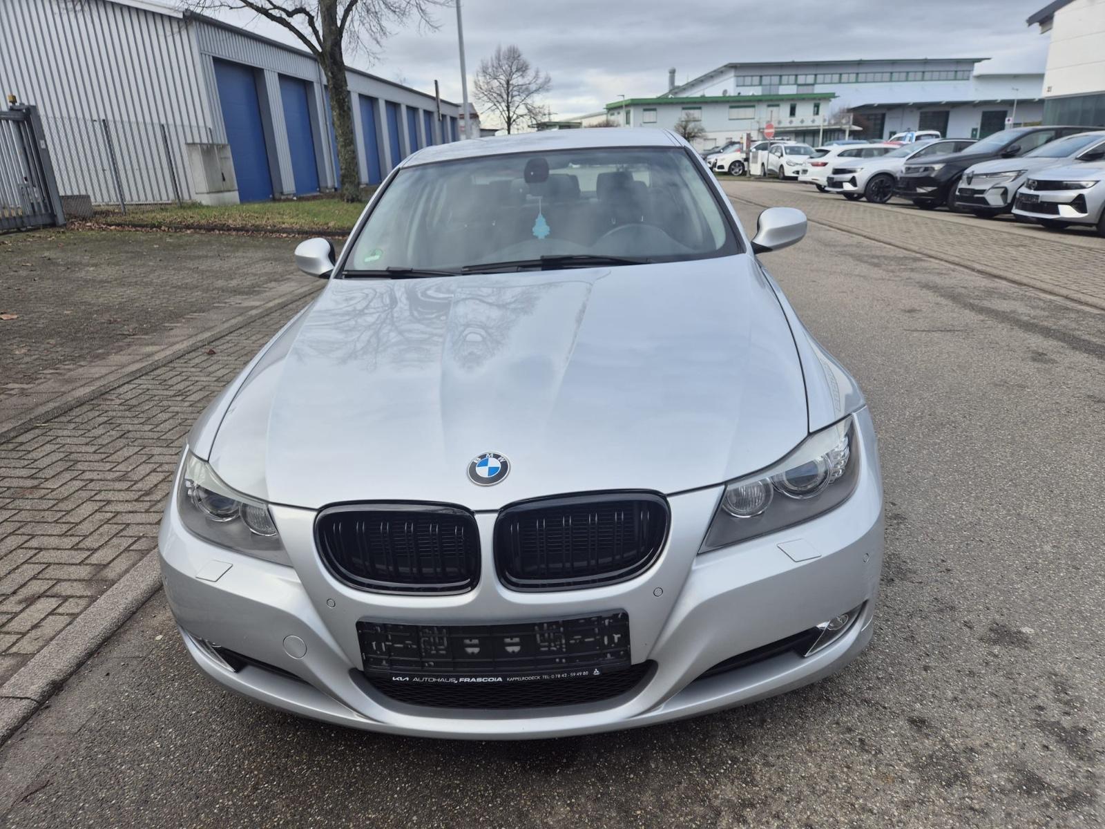 BMW 318 3 Limousine 318i NEUR TÜV & AU