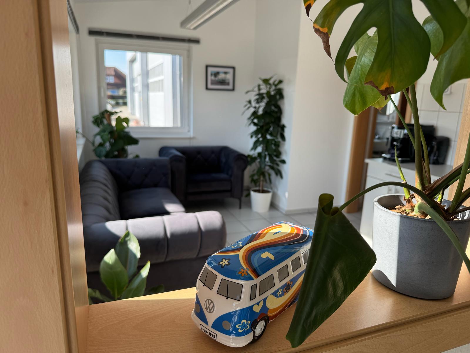 showroom-image-main