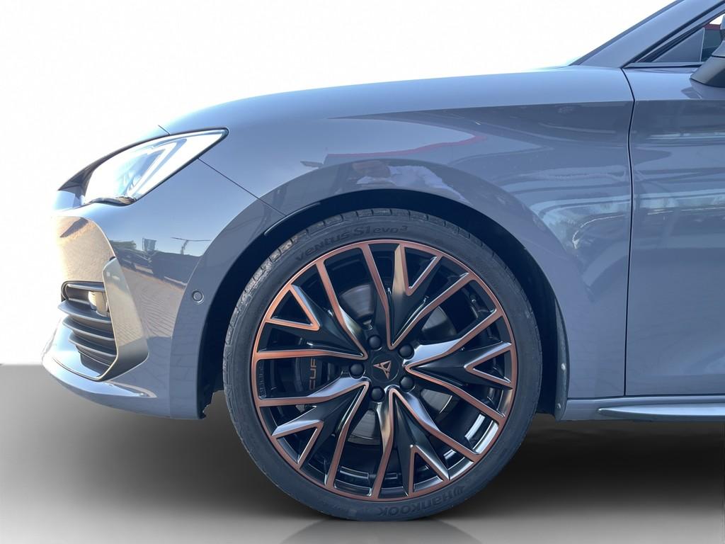Cupra Leon Sportstourer 2.0 TSI DSG 4Drive VZ COPPER D