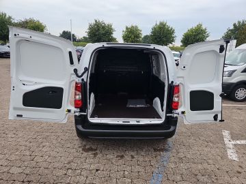 Bild 17 Opel Combo E Cargo Basis LED Rückfahrkam. Temp Tel.-V