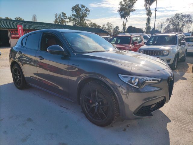 Alfa Romeo Stelvio 2.2 Turbodiesel 210 CV AT8 Q4