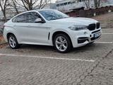 BMW X6 M50 M50d - - weiße BMW X6 M50