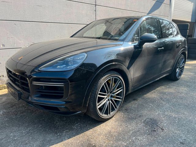 PORSCHE Cayenne Turbo, PCCB, massagesitzen, Burmester