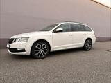Skoda Octavia 1.5 TSI Combi SOLEIL 150 PS 8x Reifen - Skoda Octavia: Ps