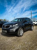 Kia Sportage Attract 2WD (015) - Kia Sportage: Attract