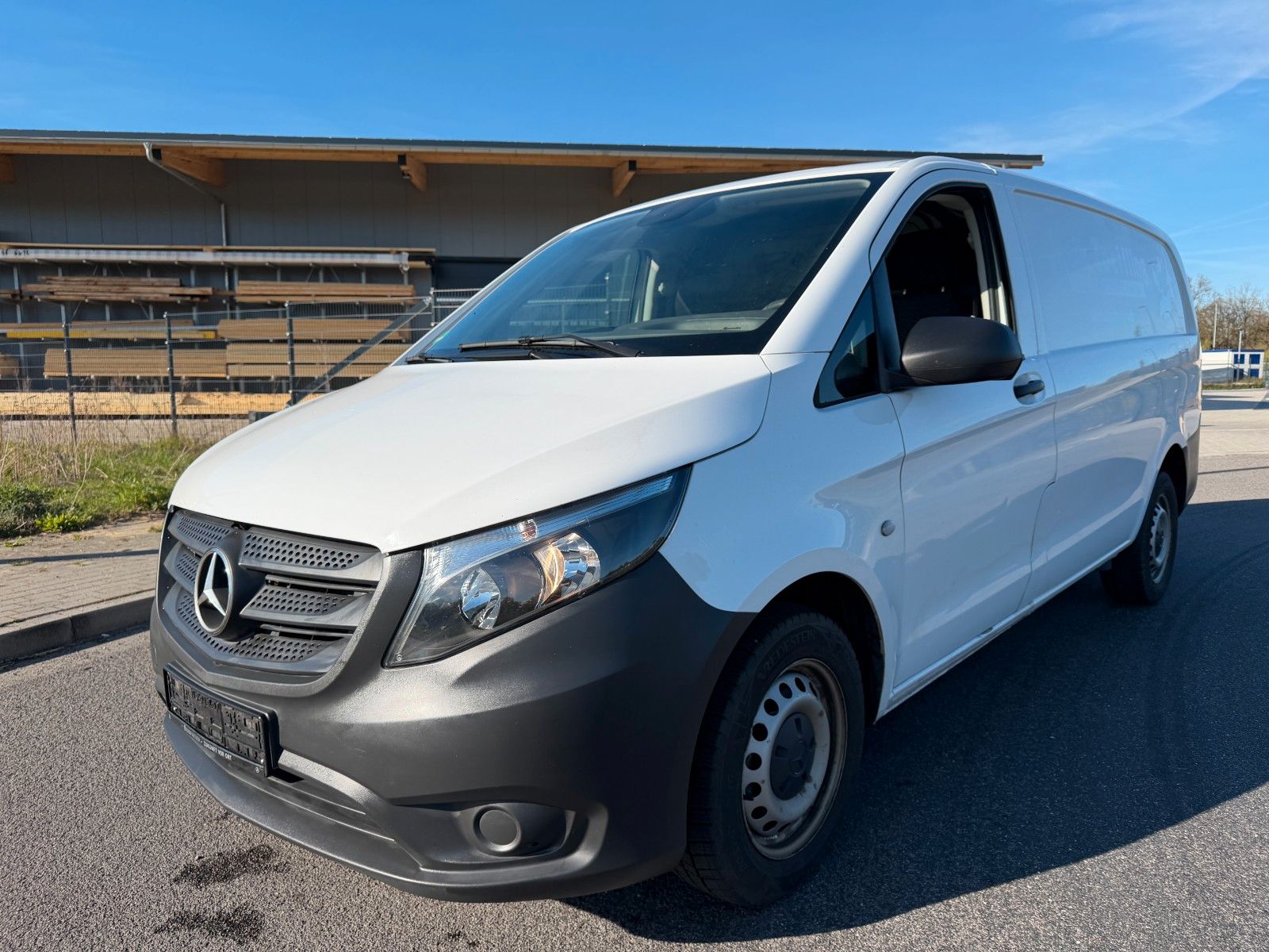 MERCEDES-BENZ Vito Kasten 110 CDI WORKER PLUS FWD lang