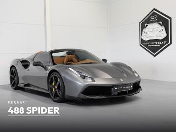 صورة 1 لـ 2016 Ferrari 488 SPIDER