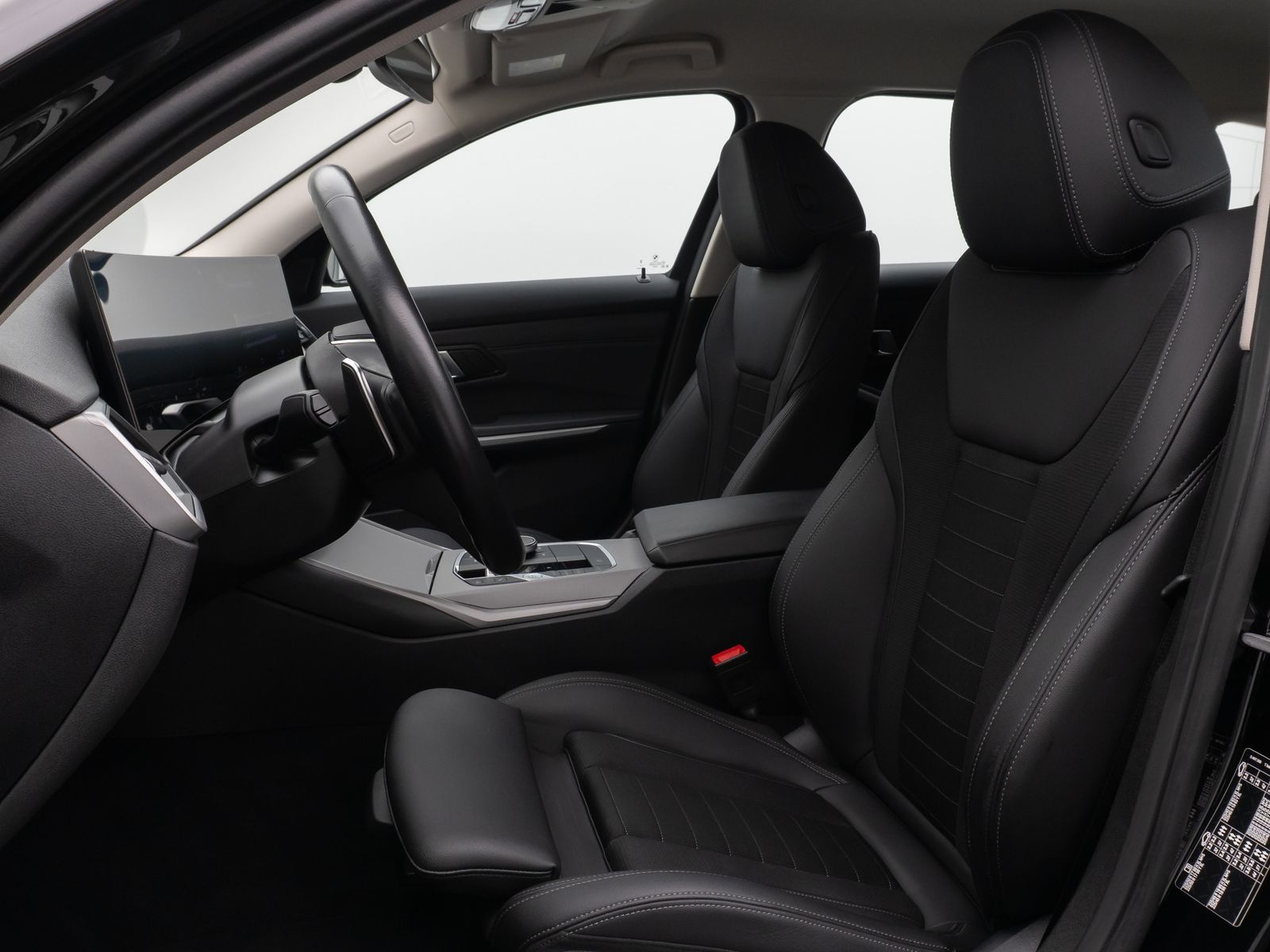 Fahrzeugabbildung BMW 320d Kamera DAB HiFi Leder Komfort Sport LED