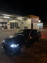 BMW Bmw e92 325 i 2006 - BMW 325 aus 2006: Coupe