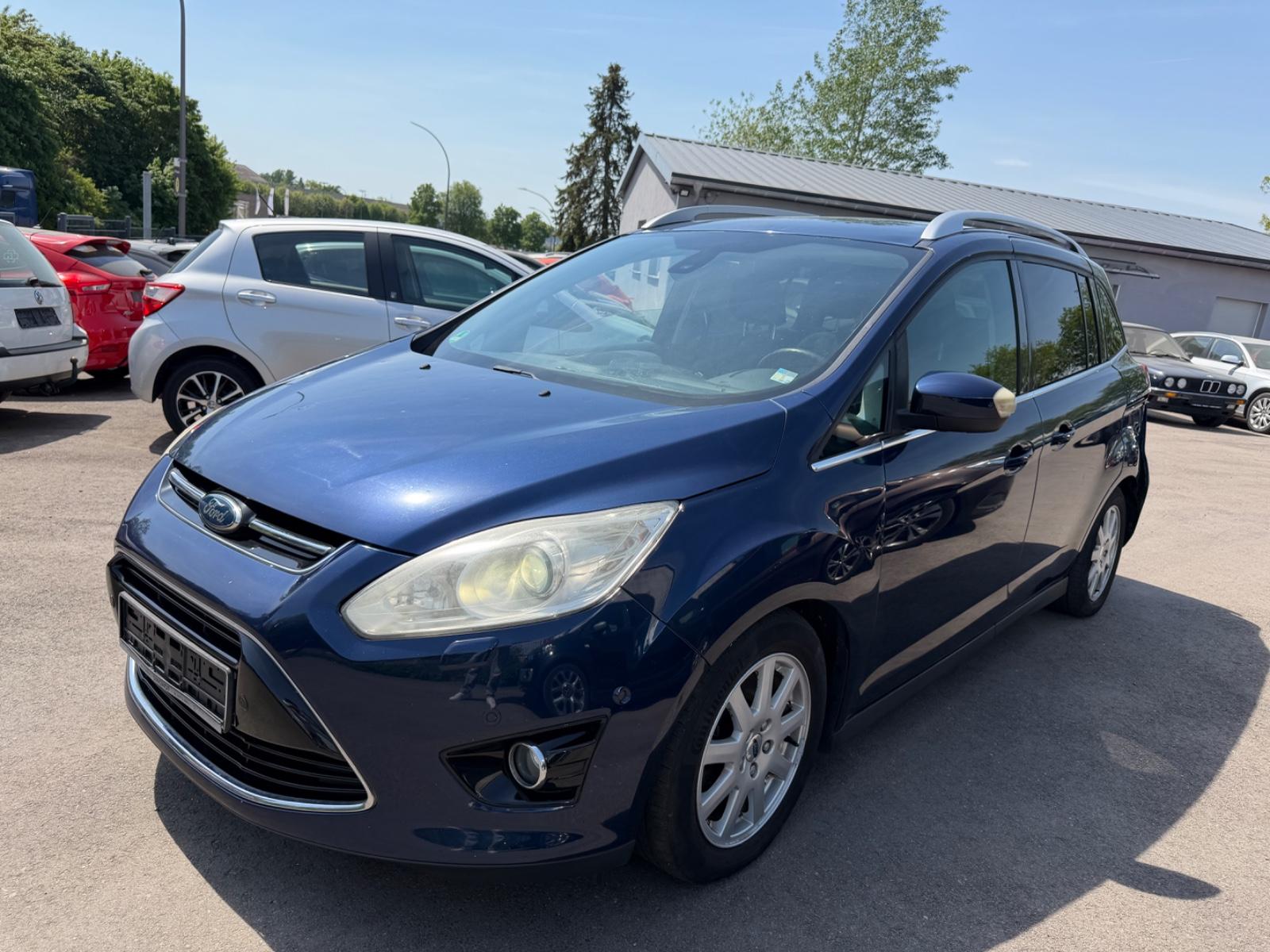 Ford Grand C-Max Titanium / Xenon / Kamera