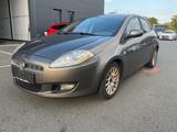 Fiat Bravo 1.4 16V Dynamic*Klima*Aus 2. Hand* - Fiat Bravo Dynamic mit Benzin-Antrieb