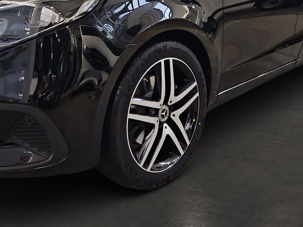 Fahrzeugabbildung Mercedes-Benz V 300 d STYLE Extralang 360 ACC AHK AUT Facelift