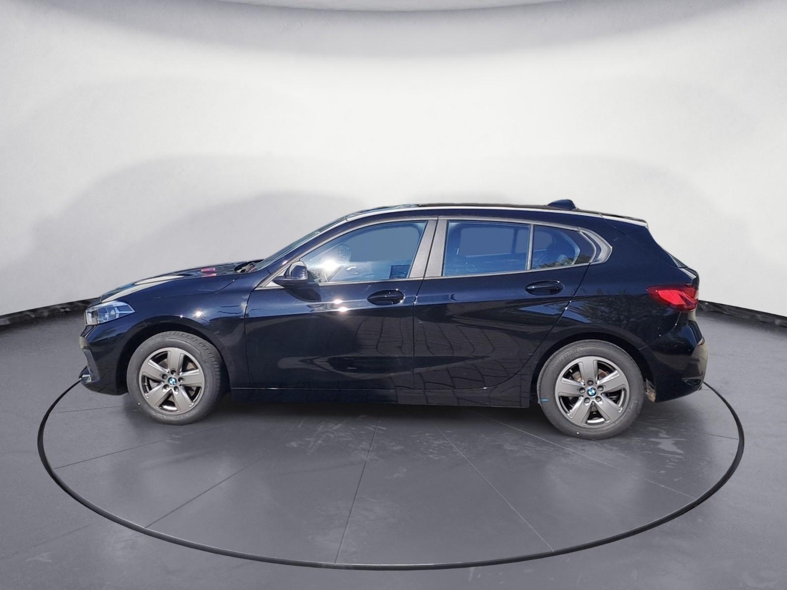 BMW 116iA Limousine Advantage Navi LED PDC Sitzheizu