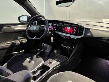 Fotografie 8 des Opel Mokka 1.2 DI Turbo Automatik GS