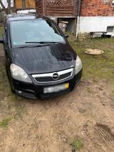 Opel Zafira 1,9 Diesel 7 Sitzer 6 Gang - Opel Zafira Gebrauchtwagen in Lübeck