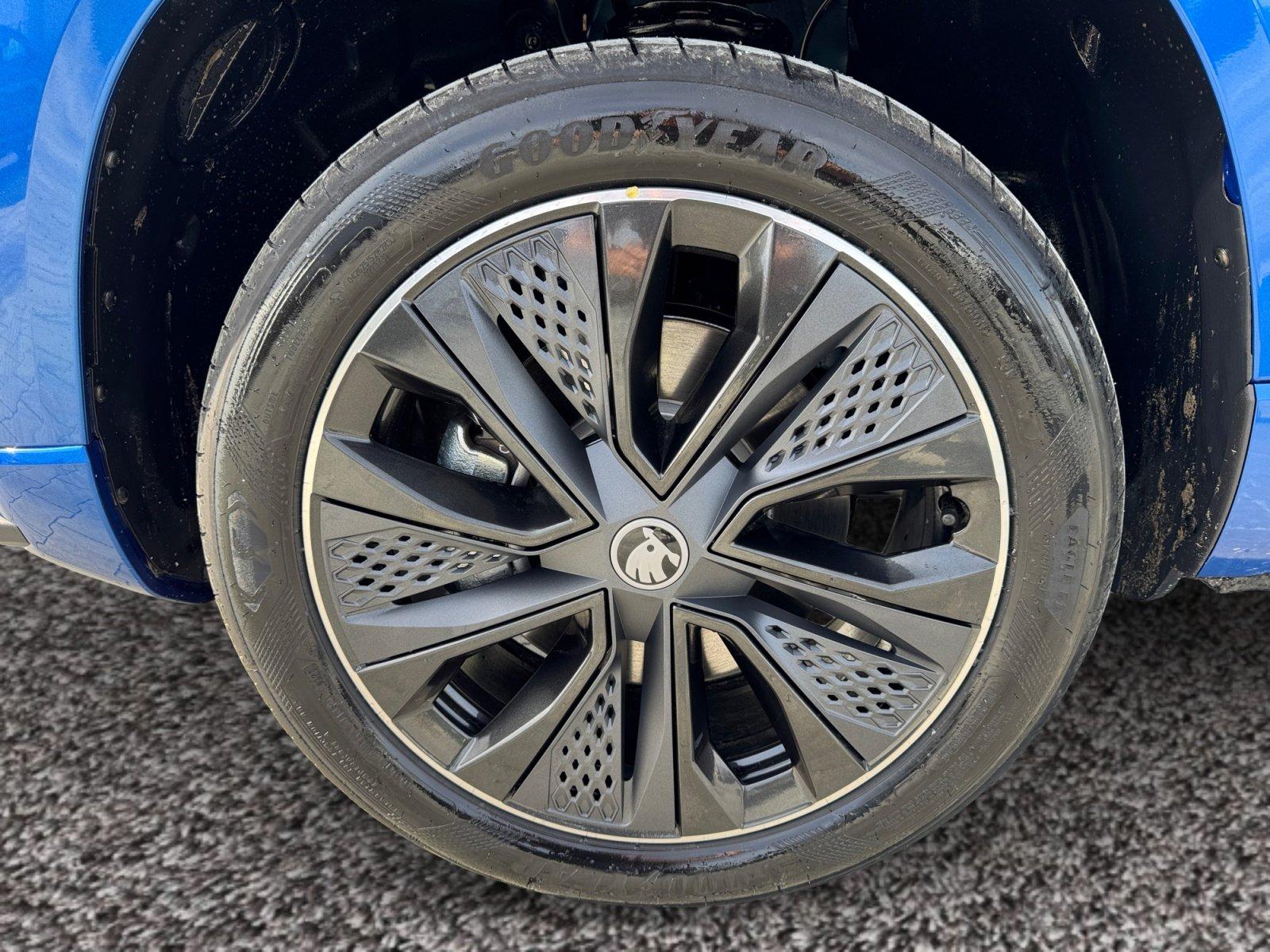 Skoda Karoq Sportline TDI DSG|AHK|SHZ|ACC|PDC