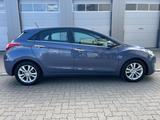 Hyundai i30 Style. Wenig Km. Panorama - Hyundai i30 aus 2012