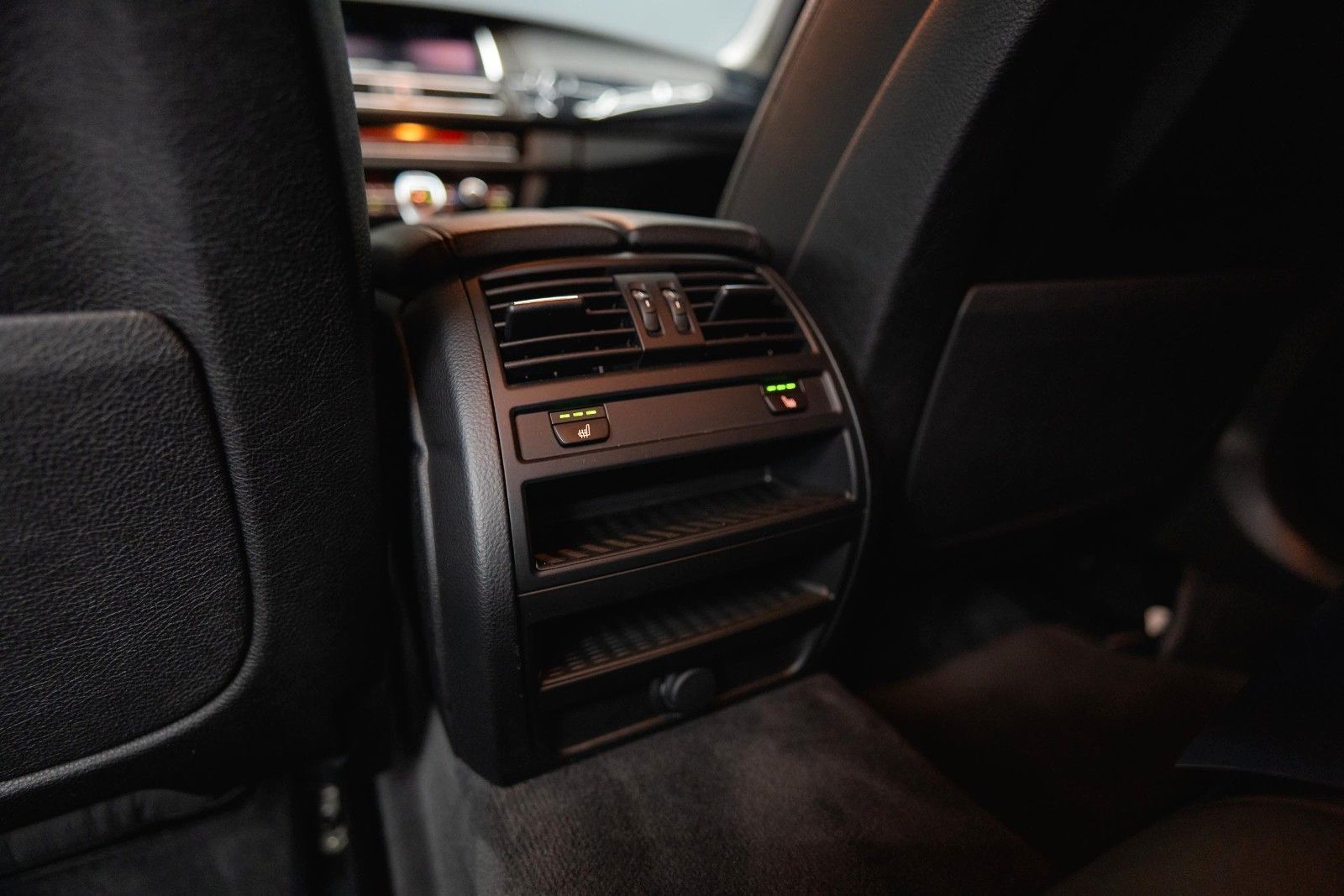 Fahrzeugabbildung BMW 535i Sport Limousine *20Zoll*REMUS*Eibach*380PS*