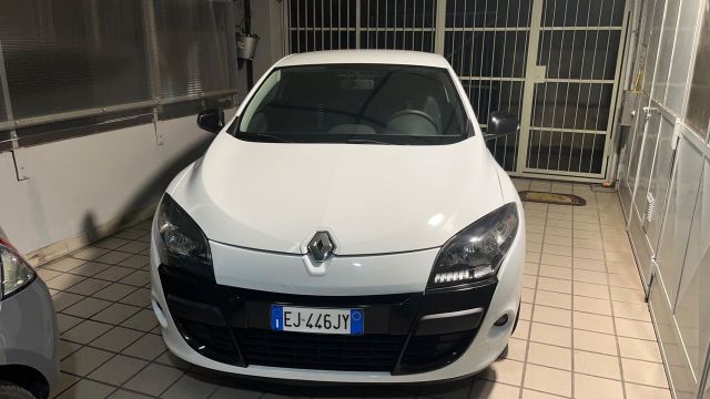 Renault Megane megan 2 coupe