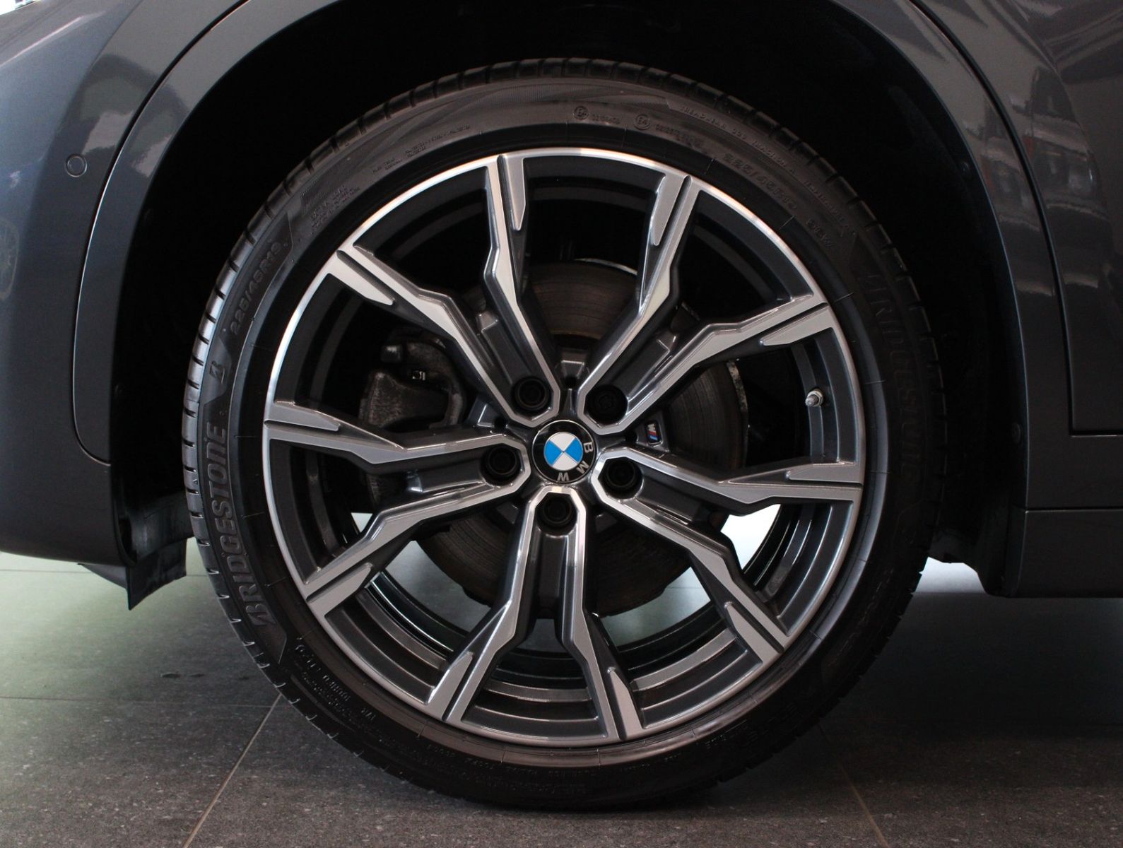 Fahrzeugabbildung BMW X1 xDrive20i M Sport *1.Hand*HUD*Kamera