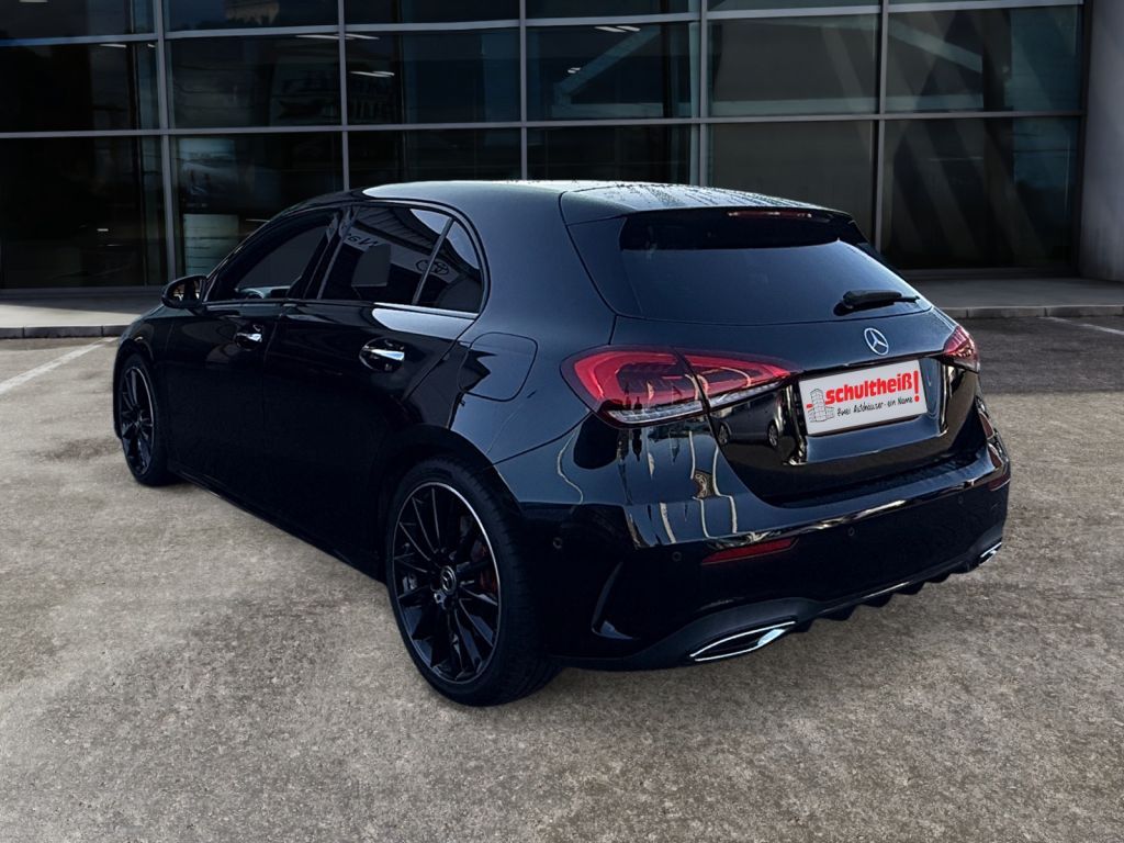 Fahrzeugabbildung Mercedes-Benz A 250 7G-DCT AMG Line