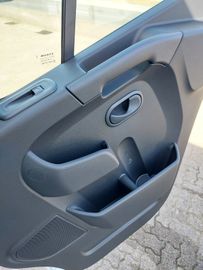 Bild 18 Renault Master L3H2 Doka Kasten 180