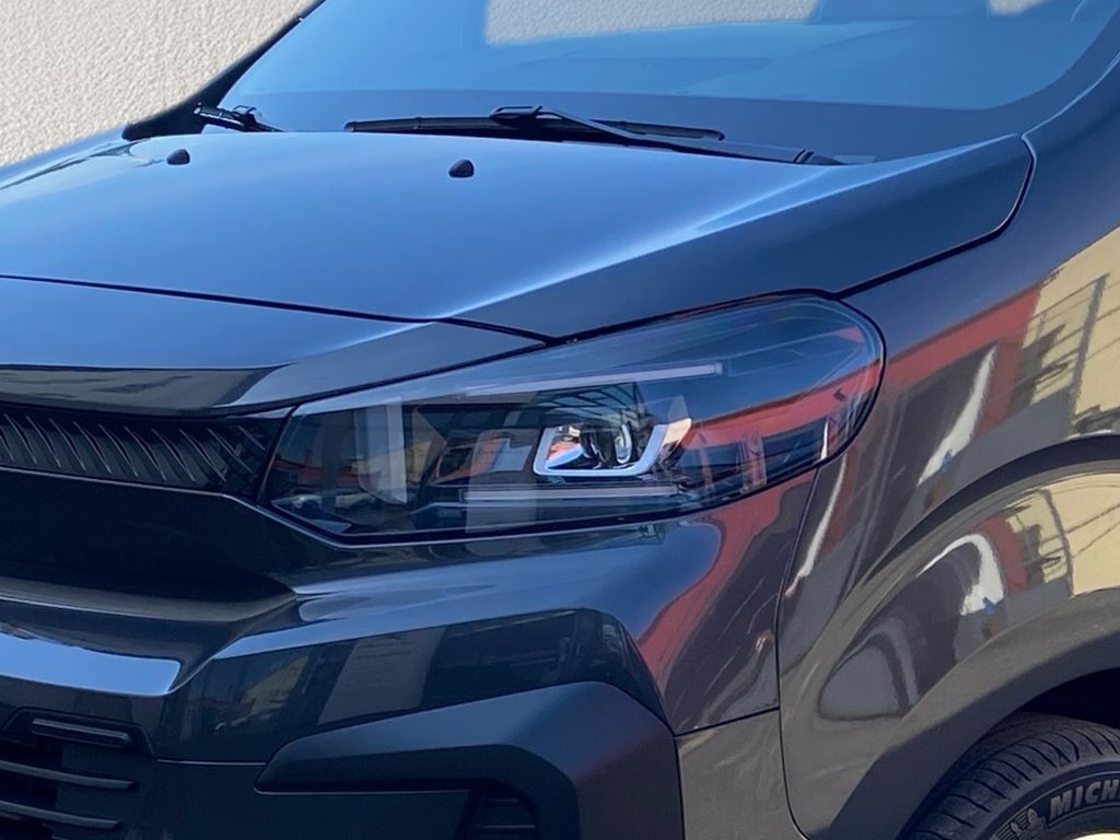 Fahrzeugabbildung Citroën Spacetourer M 2.0 BlueHDi 180 EAT8 Plus
