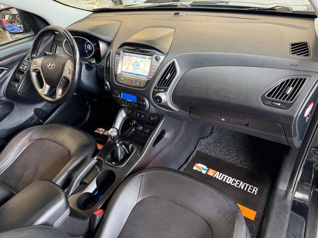 Hyundai ix35 Style AWD *Navi*Leder*Klima*